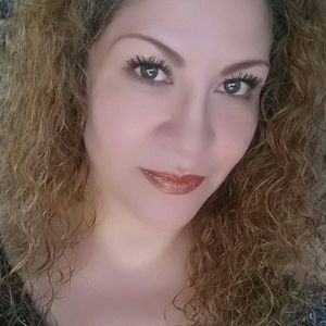 Meet your Posher, Liliana